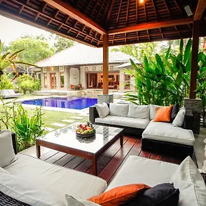 Dewata , Seminyak (Bali) Indonesia